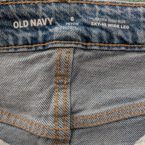 Old Navy Blue Floral Embroidered Wide Leg Jeans - Picture 6 of 6